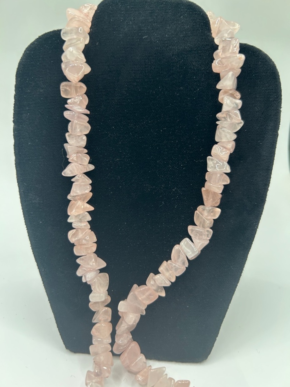 Vintage Pink Rose Quartz stone Necklace 34” Unisex Jewelry - Picture 3 of 14